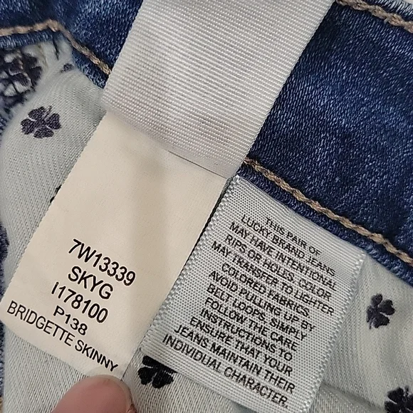 Lucky Brand Bridgette Skinny Size 2/26 - Picture 5 of 6